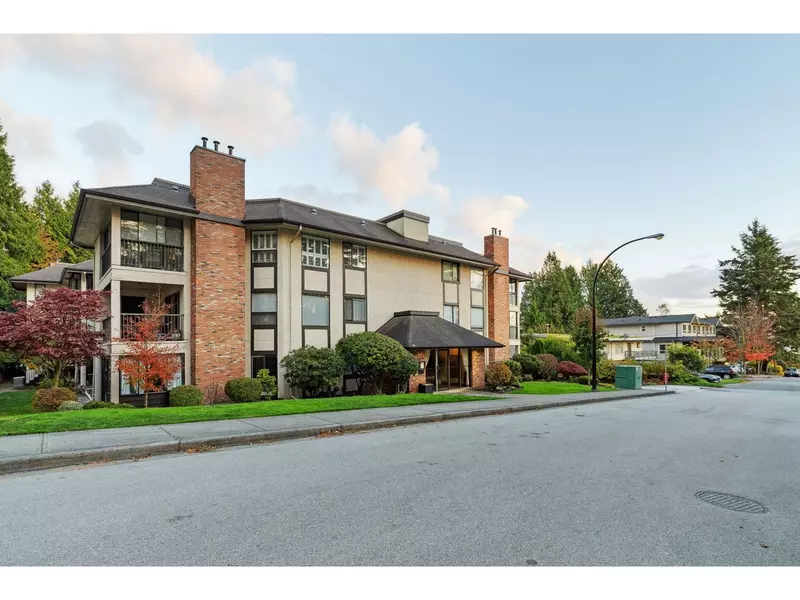 1480 VIDAL #302, White Rock, BC V4B3T7