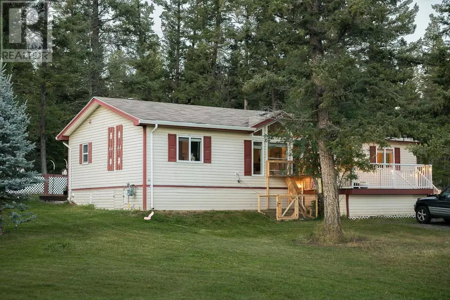 5079 BLOCK DRIVE, 108 Mile Ranch, BC V0K2Z0