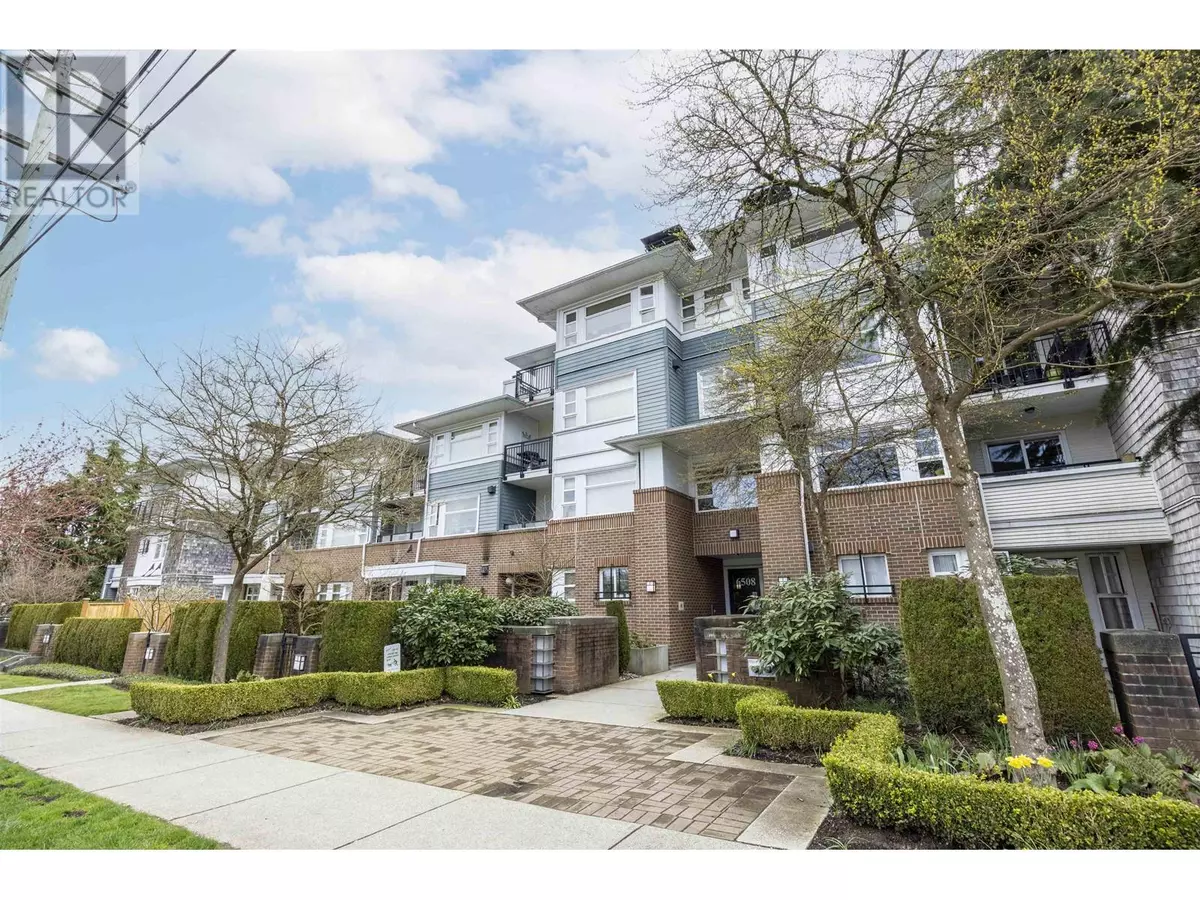 Burnaby, BC V5H4W6,6508 DENBIGH AVE #218