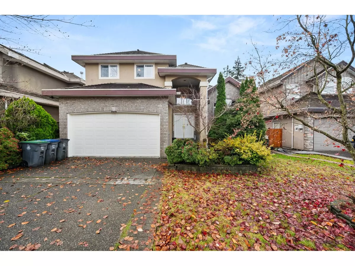 Surrey, BC V3X3L7,12560 60A AVENUE