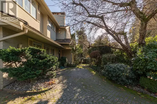 Vancouver, BC V6N1H7,6456 MACKENZIE PLACE