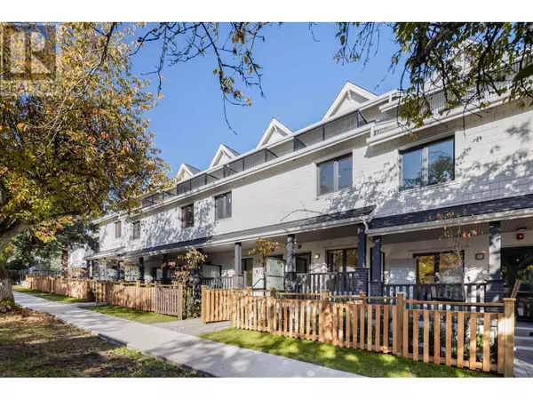 Vancouver, BC V5V1T1,1363 E 21ST AVENUE