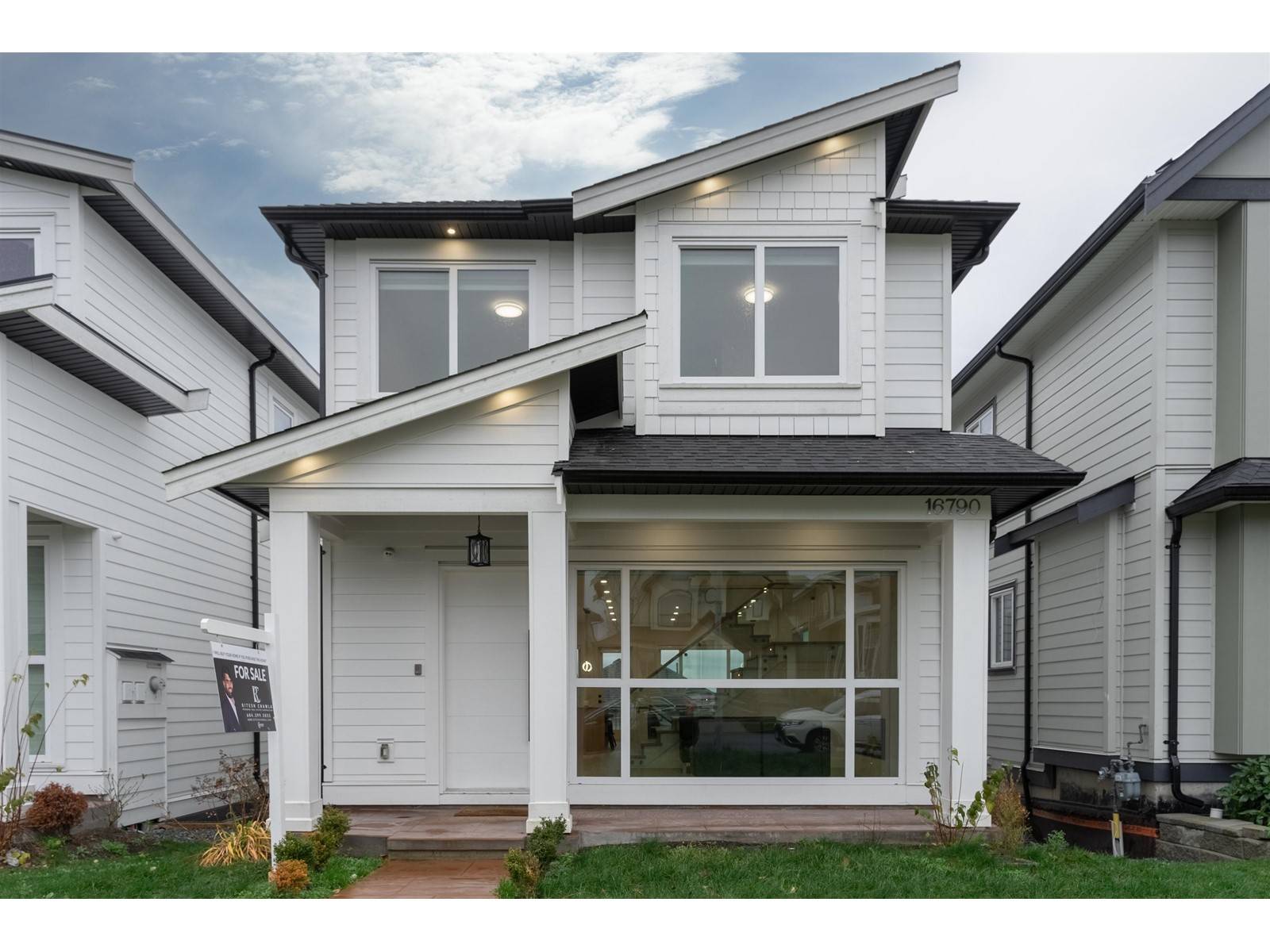 16790 20A AVENUE, Surrey, BC V3Z1H1