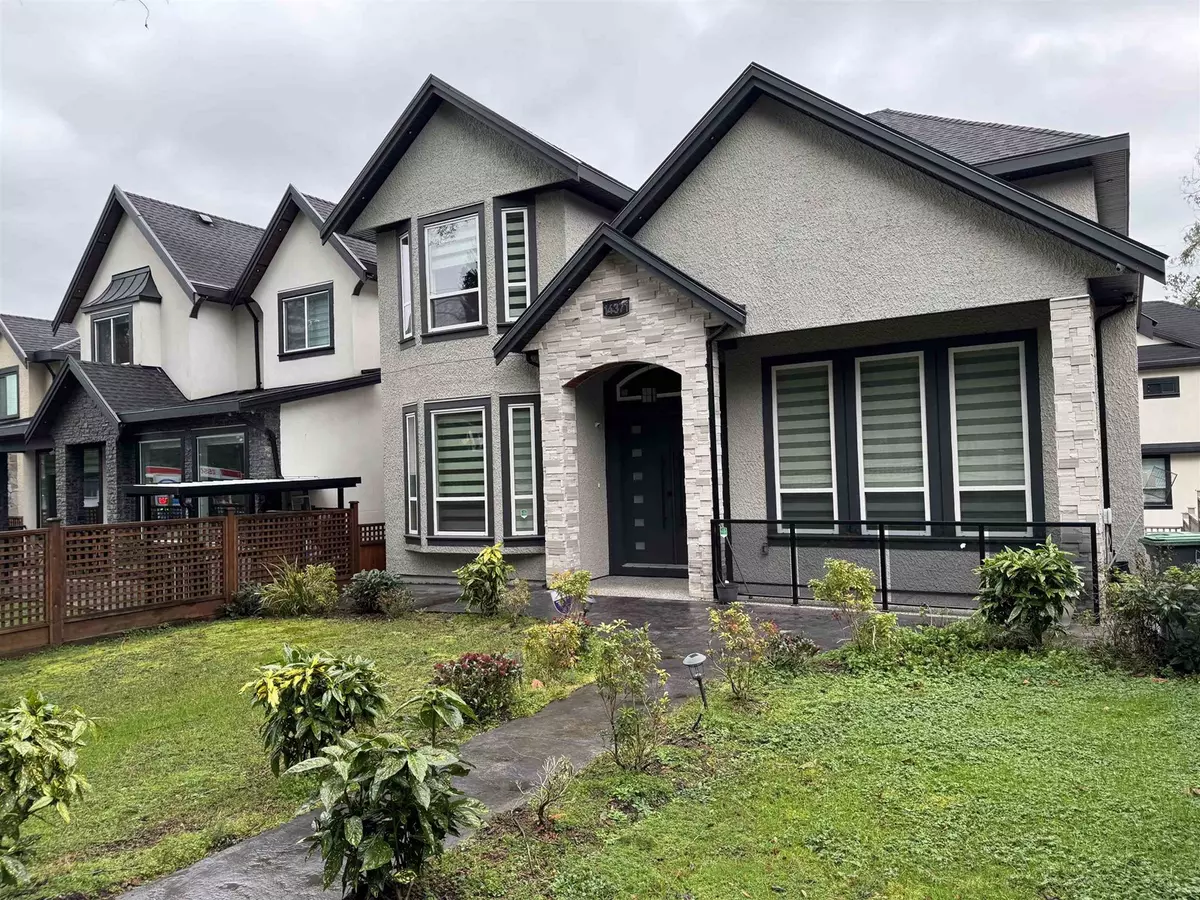 Surrey, BC V4P2A2,14371 CRESCENT ROAD