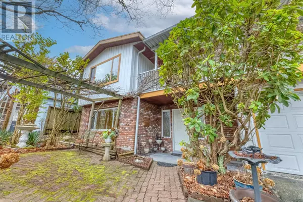 Coquitlam, BC V3C3W3,1026 SADDLE STREET