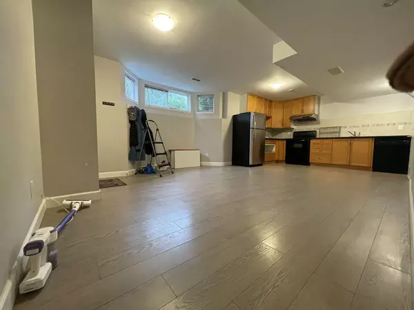 Langley, BC V2Y2Z3,Basement-70xx 201 STREET