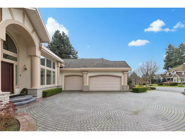 Surrey, BC V3Z0H5,16313 MORGAN CREEK CRESCENT