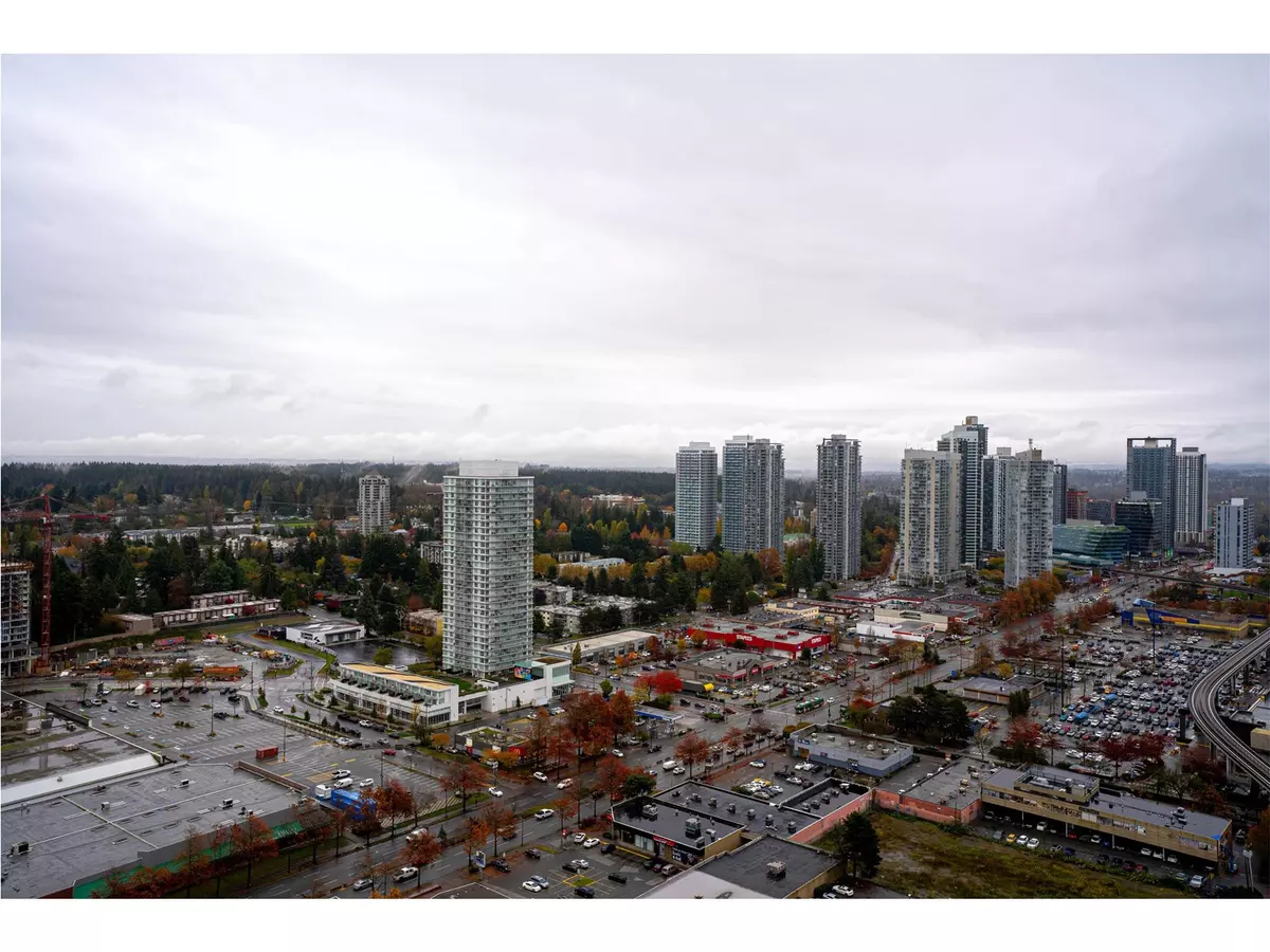 Surrey, BC V3T0K2,13495 CENTRAL #3203