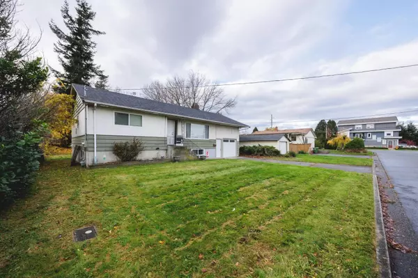 Chilliwack, BC V2P5R5,8585 HOWARD CRESCENT