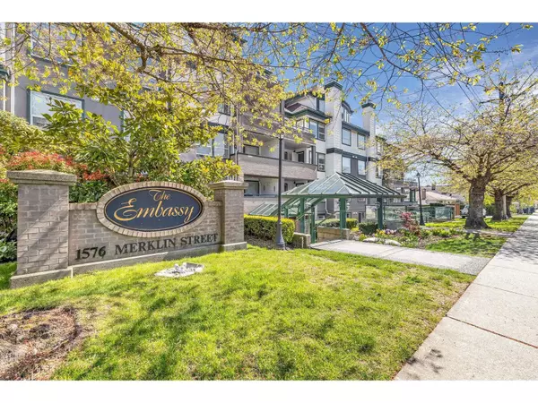 1576 MERKLIN #413, White Rock, BC V4B5K2