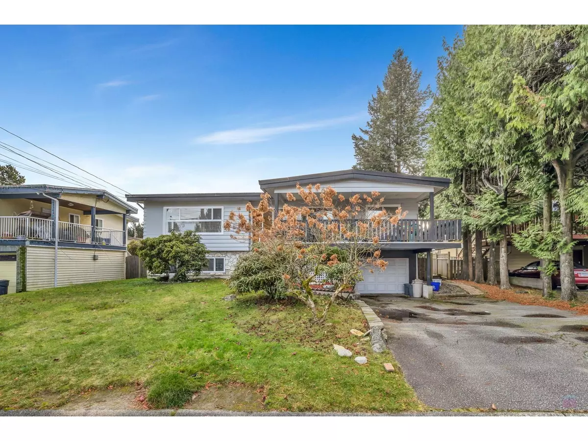 Delta, BC V4C2E7,11674 82B AVENUE