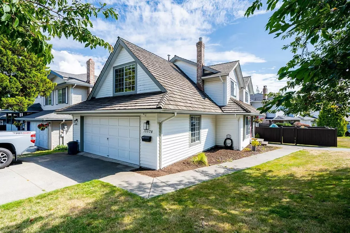 White Rock, BC V4B2G5,15578 ROPER AVENUE