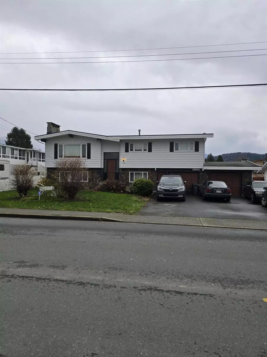 Chilliwack, BC V2R1L9,45244 STEVENSON ROAD|Sardis South