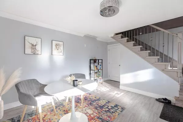 Surrey, BC V3S4T8,15135 86 AVENUE