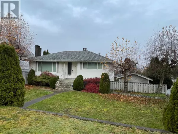 Burnaby, BC V5G2N5,4475 PRICE CRESCENT