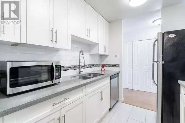 Richmond, BC V6Y1Z3,7431 MINORU BLVD #223