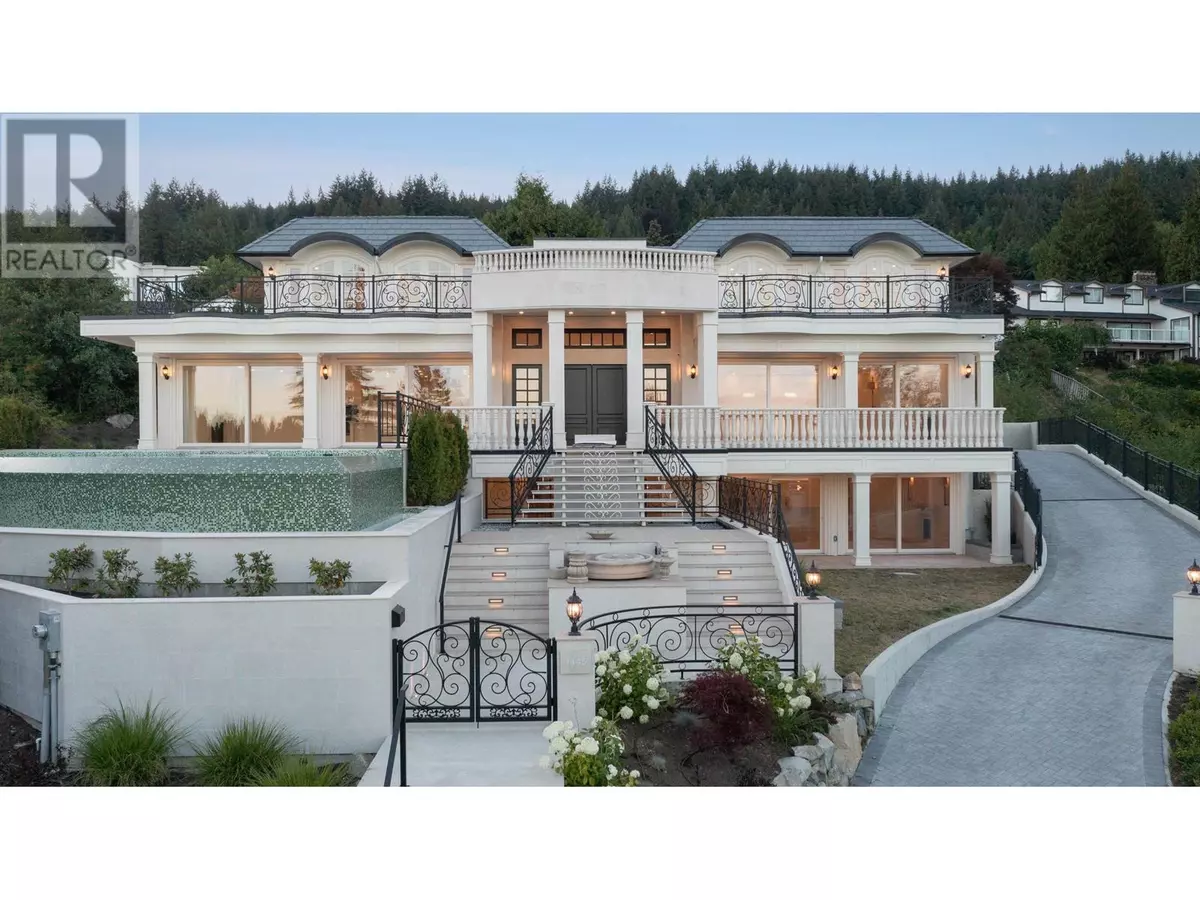 West Vancouver, BC V7S2P4,1445 SANDHURST PLACE