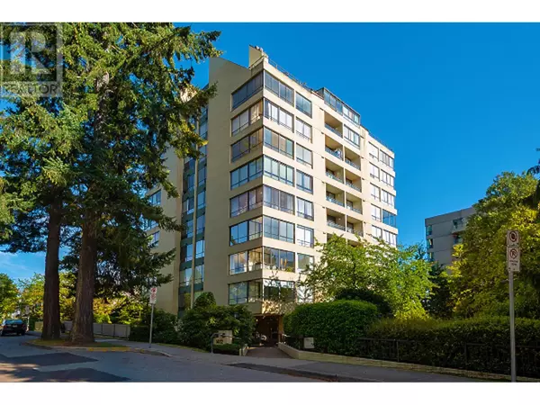 1412 ESQUIMALT AVE #403, West Vancouver, BC V7T1K7