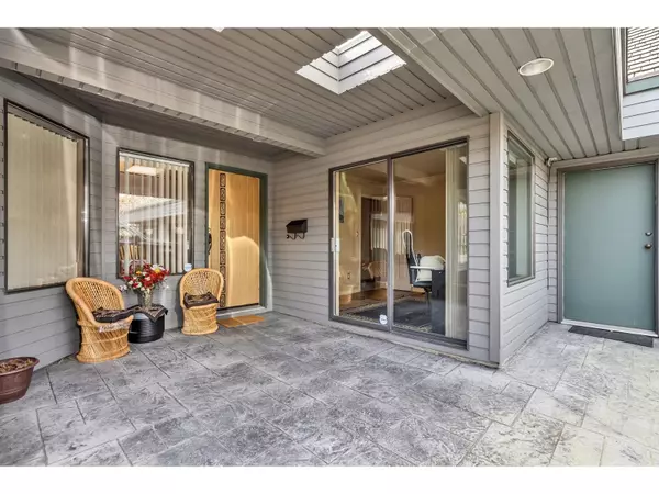 Surrey, BC V3X1T8,5441 128 STREET