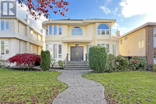 2556 W 20TH AVENUE, Vancouver, BC V6L1G8