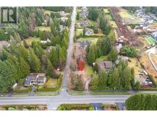 Anmore, BC V3H5H4,888 SPENCE WAY