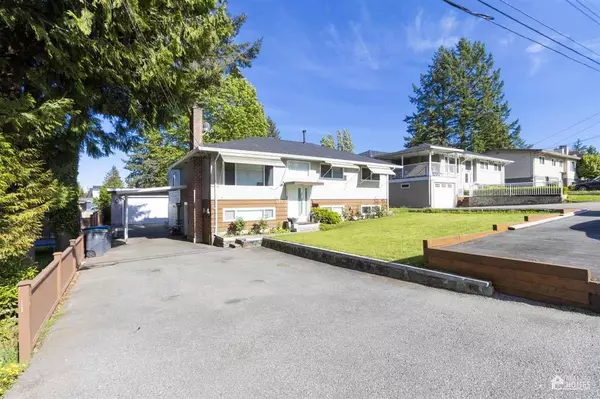 Surrey, BC V3V4S8,9870 124 STREET