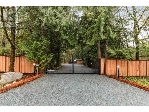 26330 TRETHEWEY CRESCENT, Maple Ridge, BC V2W1A5