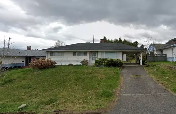 Surrey, BC V3R3A3,11142 BOLIVAR CRESCENT