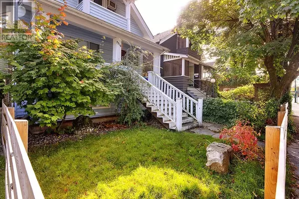 Vancouver, BC V6K3Y8,2318 MACDONALD STREET