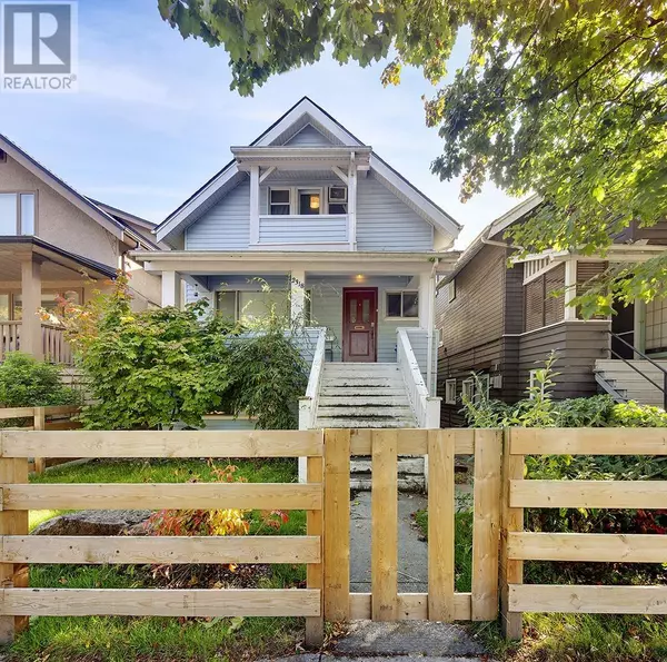 Vancouver, BC V6K3Y8,2318 MACDONALD STREET
