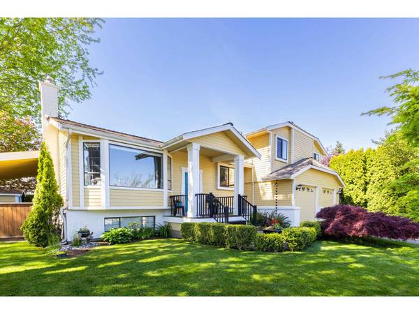 Surrey, BC V4A6W3,16169 13TH AVENUE