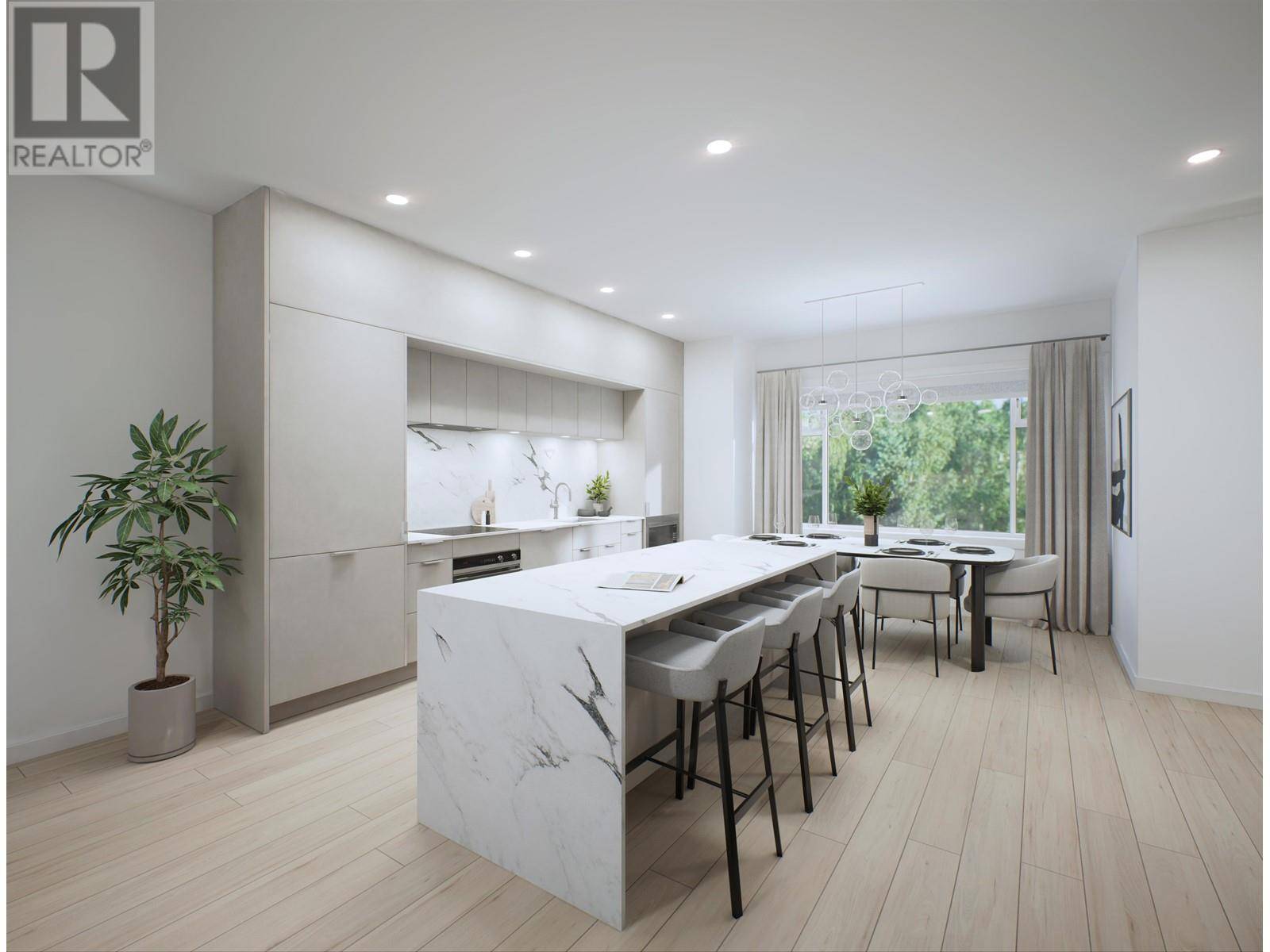 North Vancouver, BC V7L1G3,433 East 3RD ST #203