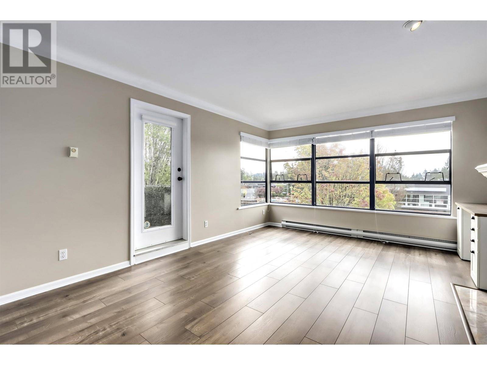 North Vancouver, BC V7R2S4,3151 WOODBINE DR #301