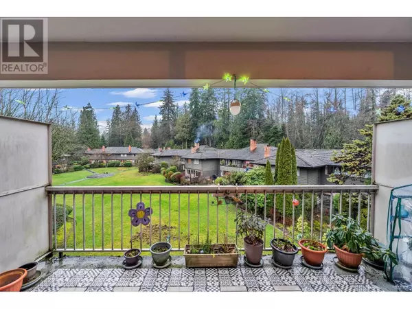 West Vancouver, BC V7T1L5,235 KEITH RD #1255