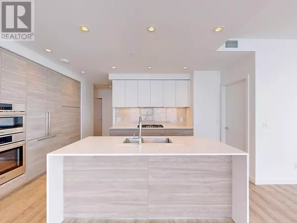 New Westminster, BC V6G2Z6,680 QUAYSIDE DR #3507