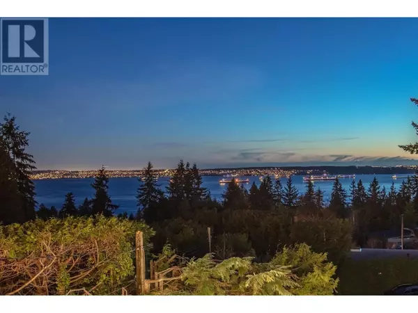 2939 ALTAMONT PLACE, West Vancouver, BC V7S3C3