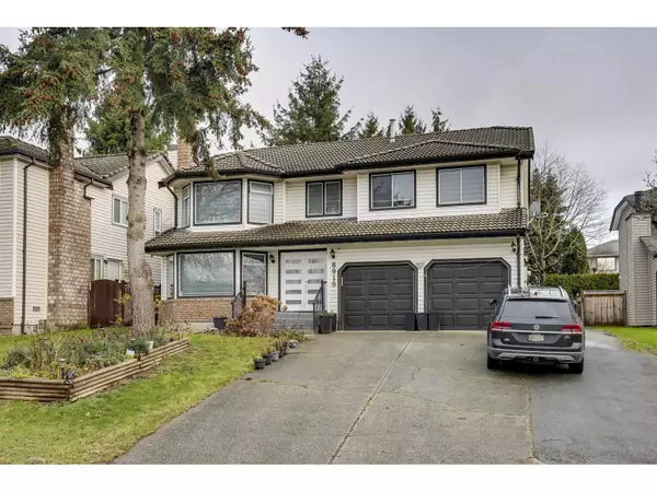 8910 142A STREET, Surrey, BC V3V7T1