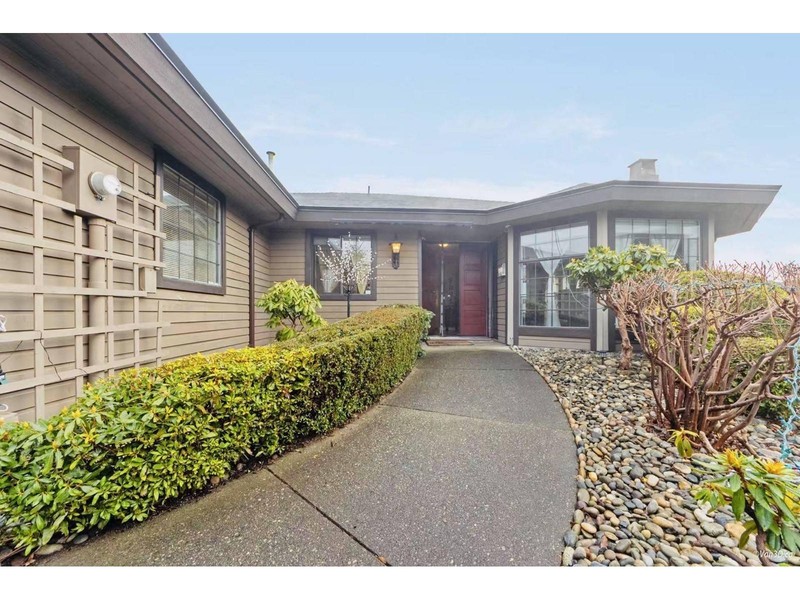 Surrey, BC V4N1V6,16434 GLENSIDE PLACE