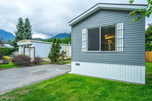 Chilliwack, BC V2R3S1,46511 CHILLIWACK LAKE RD #124