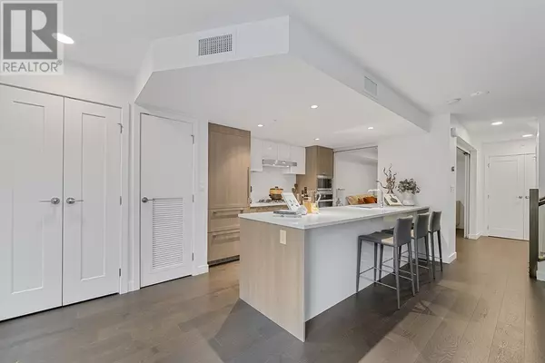 Richmond, BC V6X0T9,3280 CORVETTE WAY #TH1