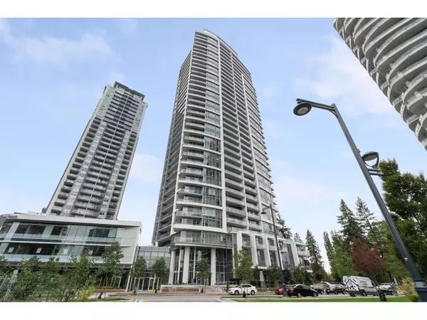 13308 CENTRAL #1008, Surrey, BC V3T0M4