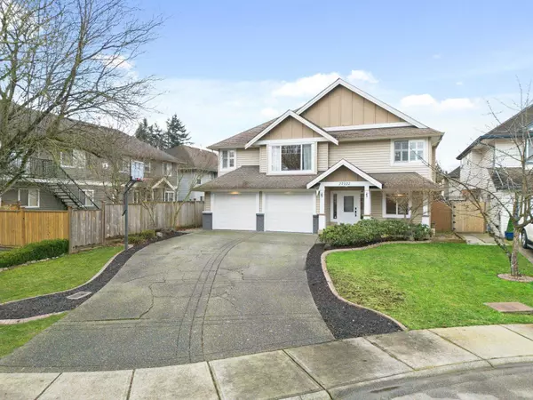 27222 27 AVENUE, Langley, BC V4W3Y8