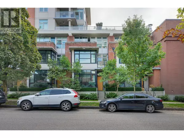 282 E 11TH AVENUE, Vancouver, BC V5T2C3