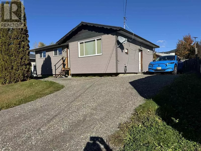 14 FINLAY FORKS CRESCENT, Mackenzie, BC V0J2C0