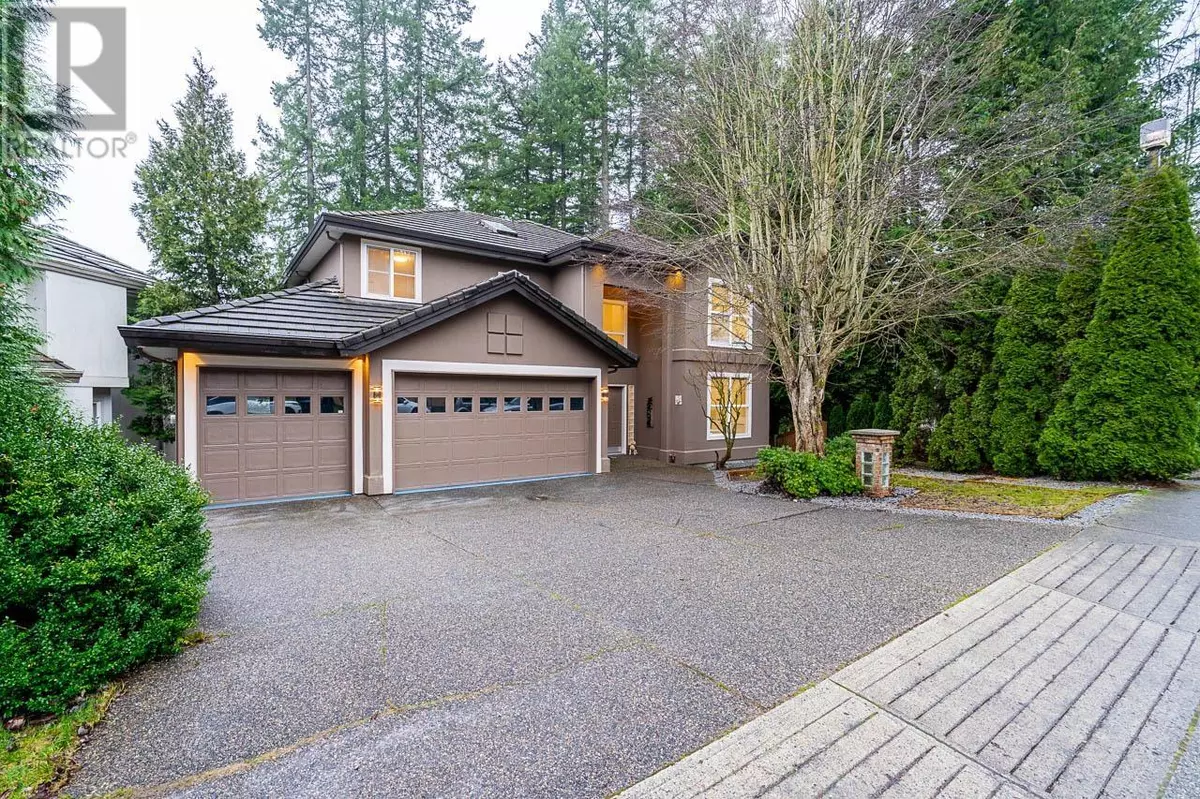 Port Moody, BC V3H4Z8,223 PARKSIDE DRIVE