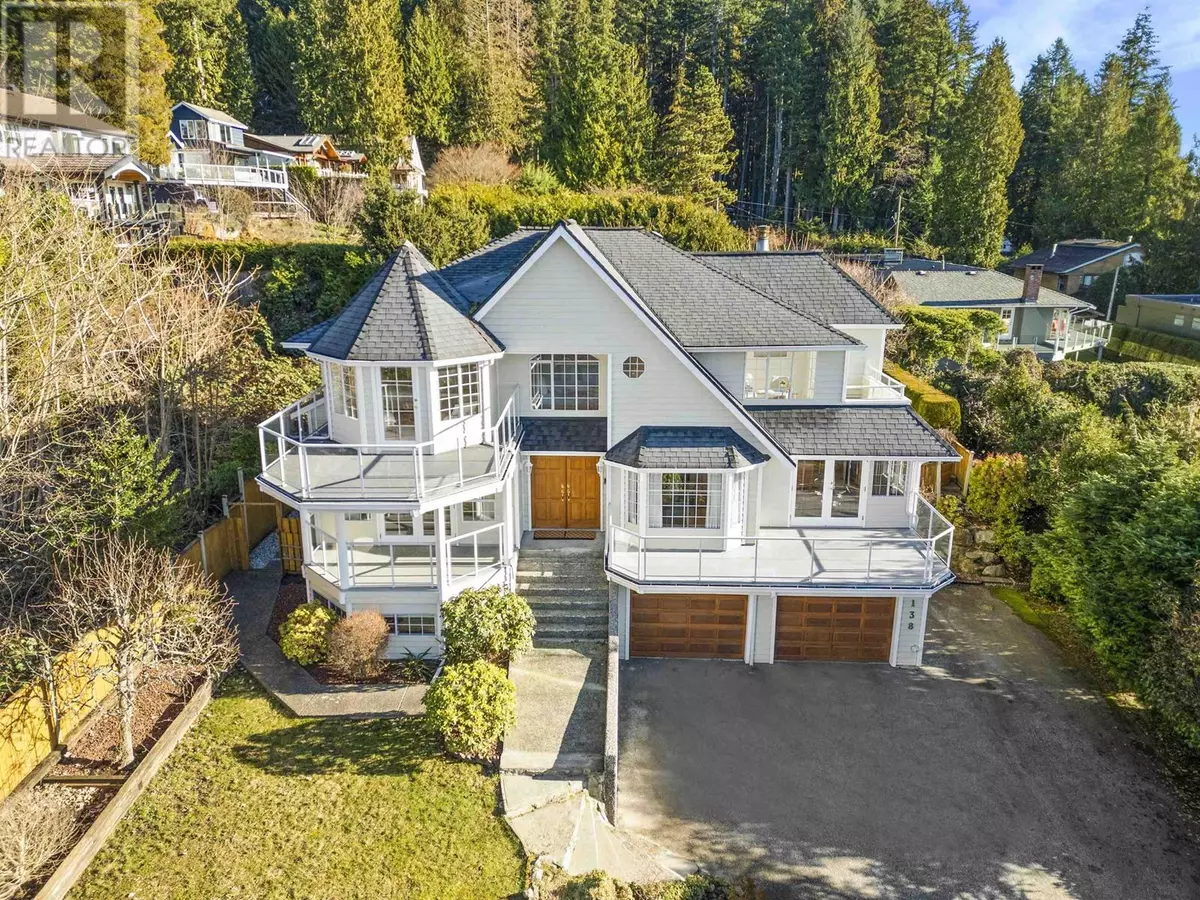 North Vancouver, BC V7N1W8,4138 ST. GEORGES AVENUE