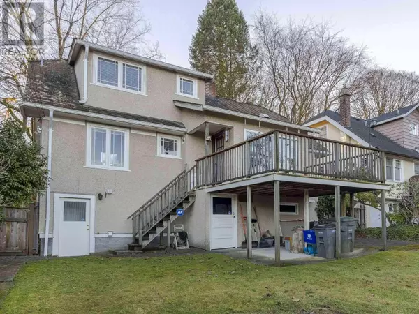 Vancouver, BC V6L1R8,3229 W 24TH AVENUE