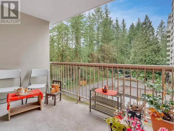 2024 FULLERTON AVE #405, North Vancouver, BC V7P3G4