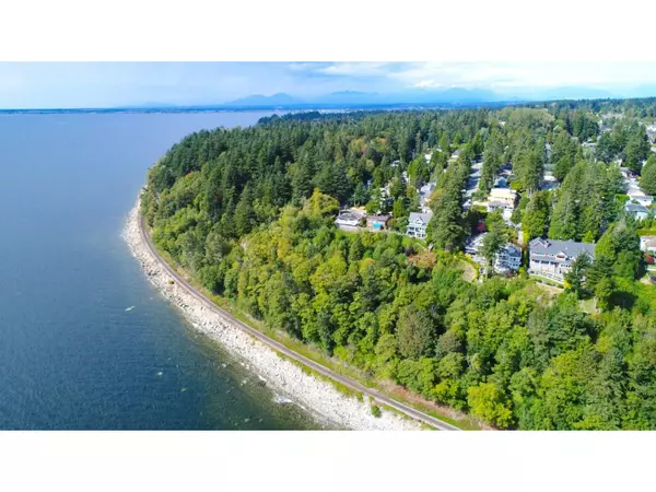 Surrey, BC V4A1B4,12816 13 AVENUE