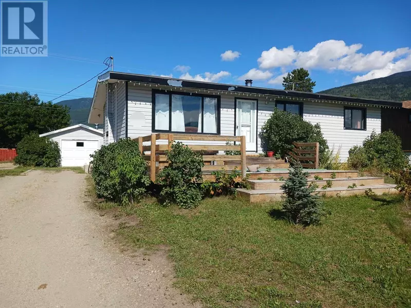 1222 8TH AVENUE, Valemount, BC V0E2Z0